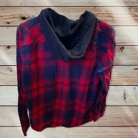 NO BOUNDARIES SIZE LARGE RED AND BLACK SWEATER JACKET WITH HOOD - Picture 3 of 3